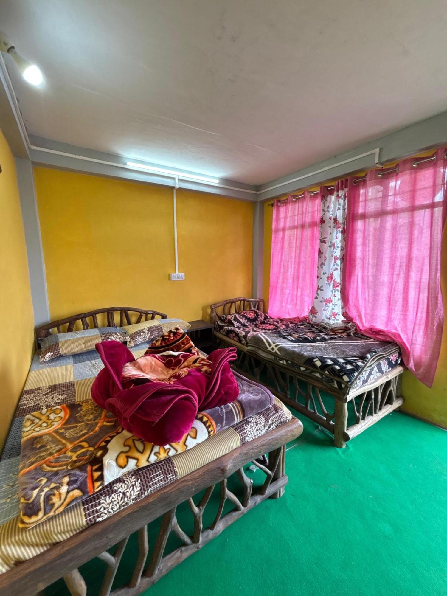 Hosanna Homestay ดาร์จีลิง ภายนอก รูปภาพ